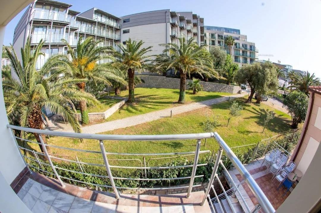 Swiss Holiday Budva Room photo